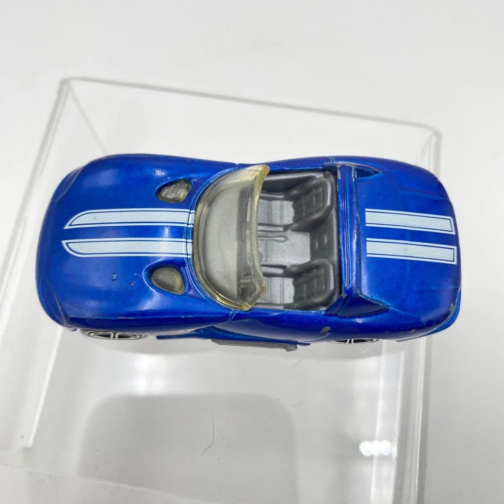 Matchbox 1994 Dodge Viper RT 10 Blue Diecast Toy Car 1:59 Scale‎